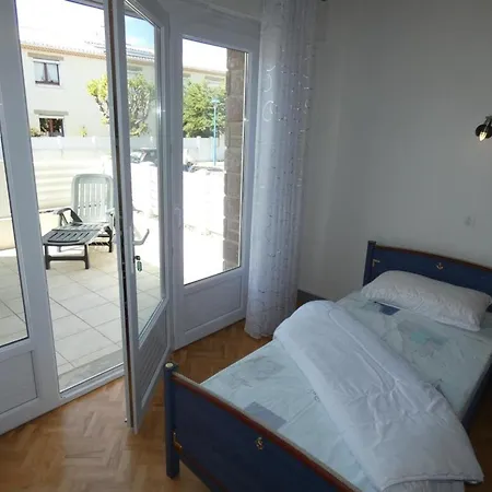 4 Pers, Terrasse, Proche Plage/commerces - - Fr-1-540-190 Apartmán