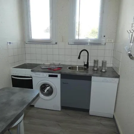 Apartmán 4 Pers, Terrasse, Proche Plage/commerces - - Fr-1-540-190