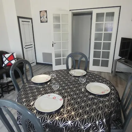 Apartmán 4 Pers, Terrasse, Proche Plage/commerces - - Fr-1-540-190